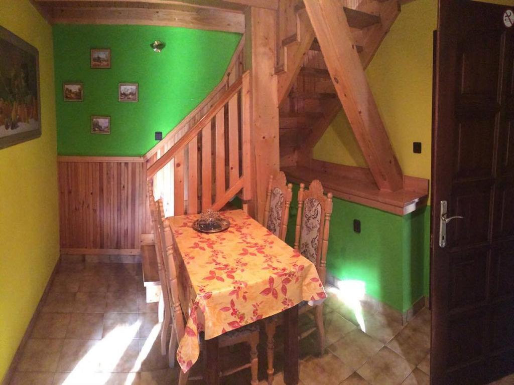 Penzion Relax Prievidza Extérieur photo